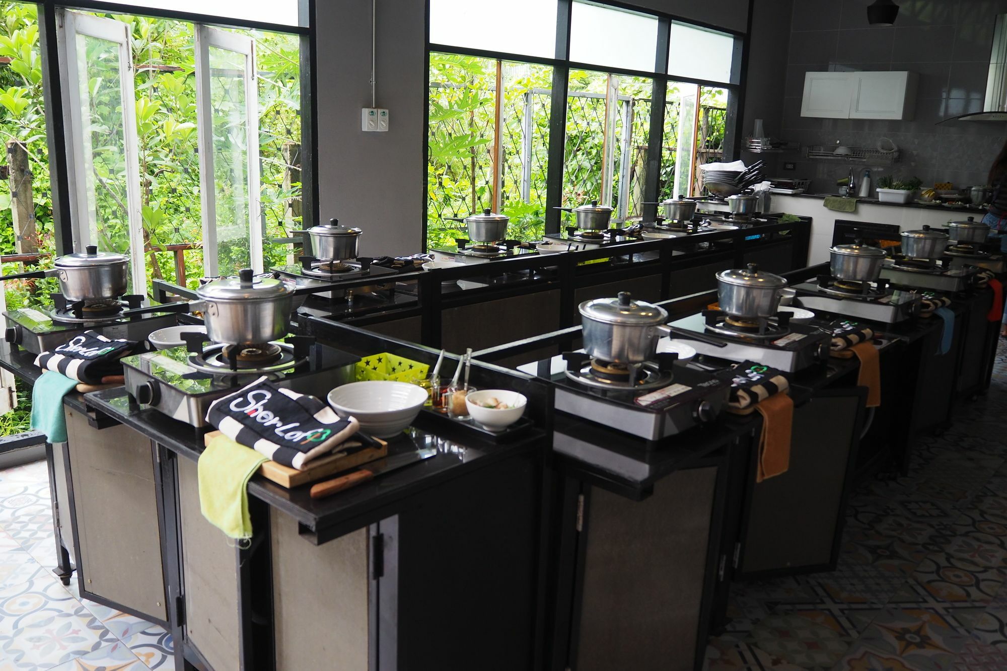 Sherloft Home & Hostel Chiang Mai Exterior foto